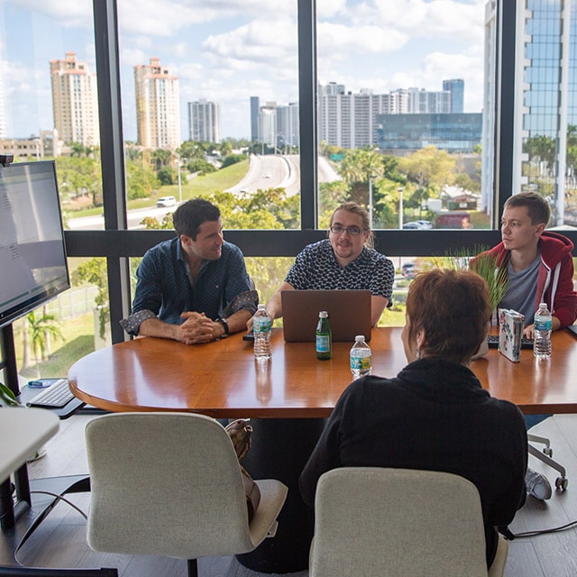 absolute-web-miami-team-5