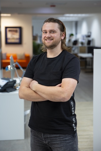 absolute-web-team-konstantin